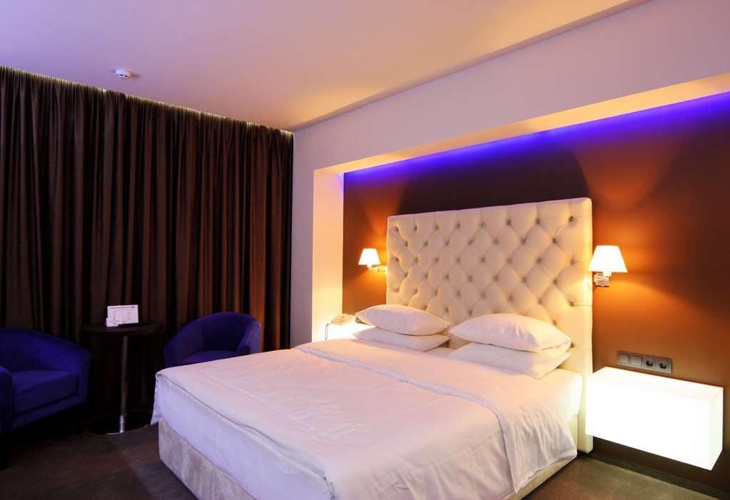 Lh Hotel&spa Hotel